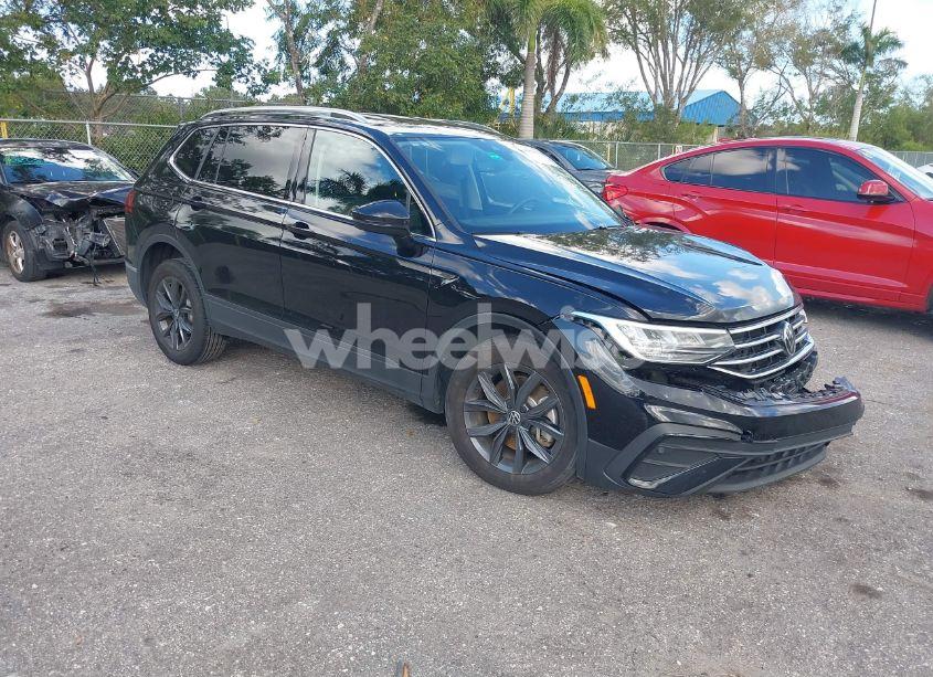 2023 Volkswagen Tiguan 2.0T SE (VIN 3VV3B7AX3PM059838) main photo