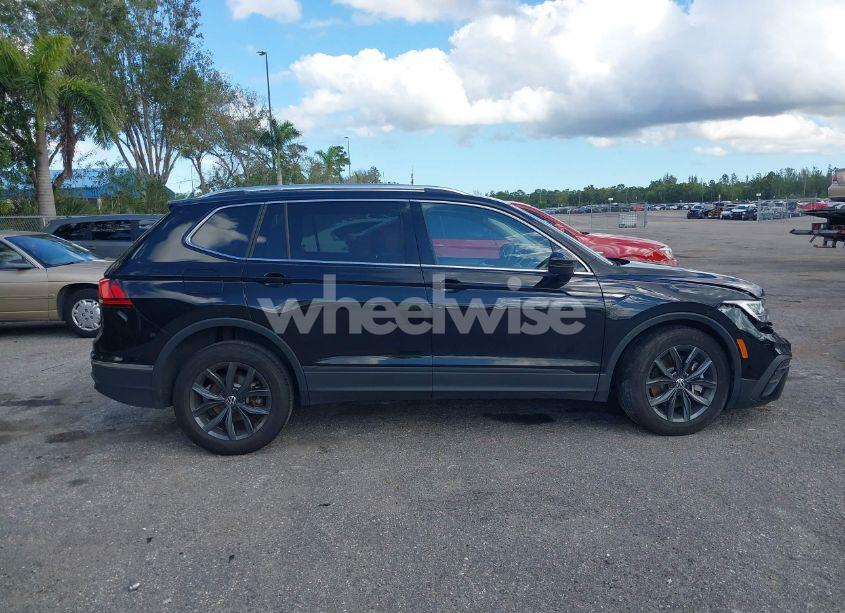 Photo 13 of 2023 Volkswagen Tiguan 2.0T SE (VIN 3VV3B7AX3PM059838)