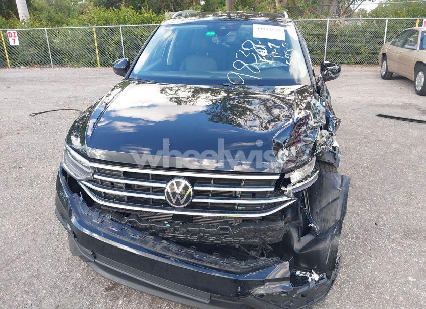 Photo 6 of 2023 Volkswagen Tiguan 2.0T SE (VIN 3VV3B7AX3PM059838)