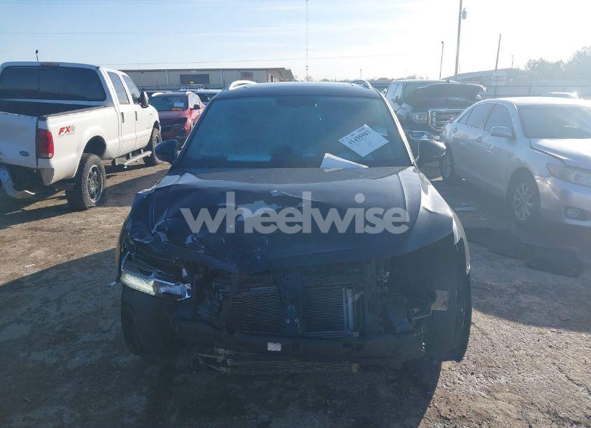 Photo 12 of 2019 Volkswagen Tiguan 2.0T SE/2.0T SEL/2.0T SEL R-LINE/2.0T SEL R-LINE BLACK (VIN 3VV3B7AX4KM052633)