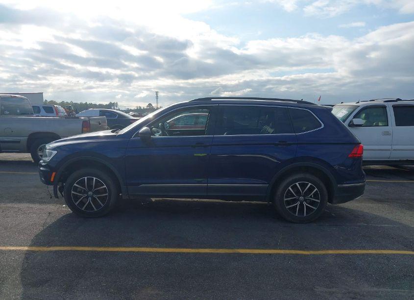 Photo 14 of 2021 Volkswagen Tiguan 2.0T SE/2.0T SE R-LINE BLACK/2.0T SEL (VIN 3VV3B7AX4MM100120)