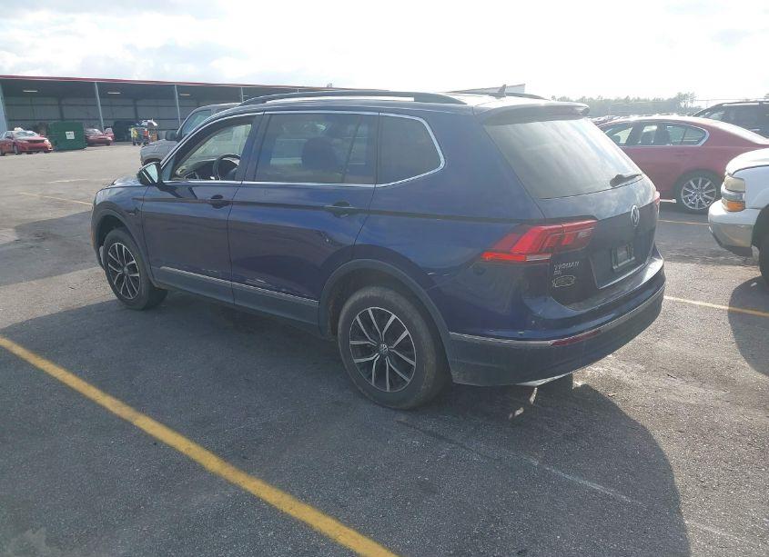 Photo 3 of 2021 Volkswagen Tiguan 2.0T SE/2.0T SE R-LINE BLACK/2.0T SEL (VIN 3VV3B7AX4MM100120)
