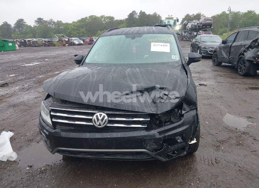 Photo 12 of 2021 Volkswagen Tiguan 2.0T SE/2.0T SE R-LINE BLACK/2.0T SEL (VIN 3VV3B7AX4MM114454)