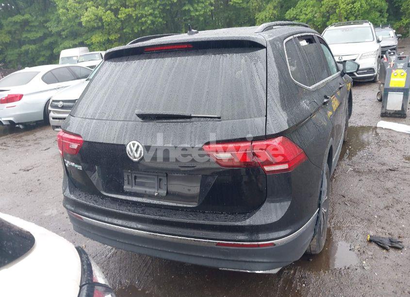 Photo 16 of 2021 Volkswagen Tiguan 2.0T SE/2.0T SE R-LINE BLACK/2.0T SEL (VIN 3VV3B7AX4MM114454)