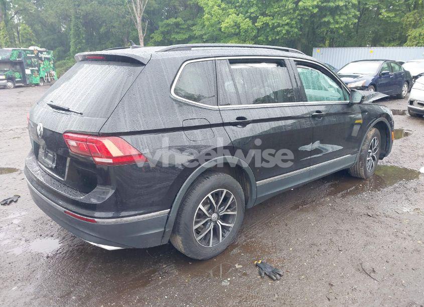 Photo 4 of 2021 Volkswagen Tiguan 2.0T SE/2.0T SE R-LINE BLACK/2.0T SEL (VIN 3VV3B7AX4MM114454)