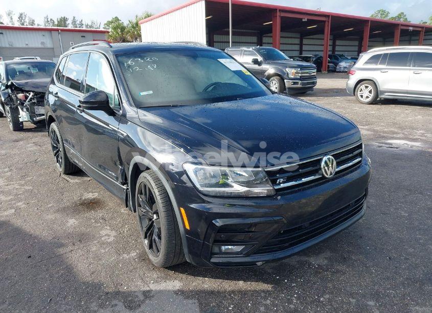 2021 Volkswagen Tiguan 2.0T SE/2.0T SE R-LINE BLACK/2.0T SEL (VIN 3VV3B7AX4MM116320) main photo