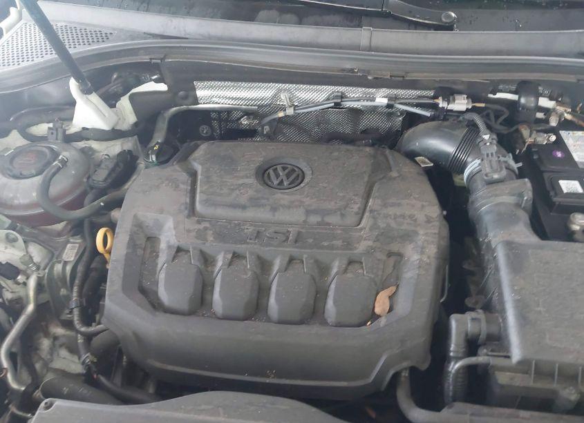 Photo 10 of 2021 Volkswagen Tiguan 2.0T SE/2.0T SE R-LINE BLACK/2.0T SEL (VIN 3VV3B7AX4MM144151)