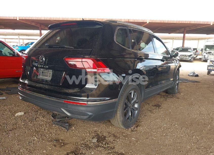 Photo 4 of 2022 Volkswagen Tiguan 2.0T SE (VIN 3VV3B7AX4NM109997)