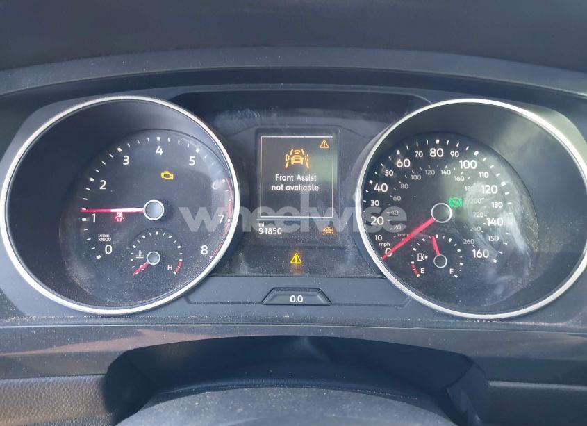 Photo 7 of 2018 Volkswagen Tiguan 2.0T SE/2.0T SEL (VIN 3VV3B7AX5JM047469)