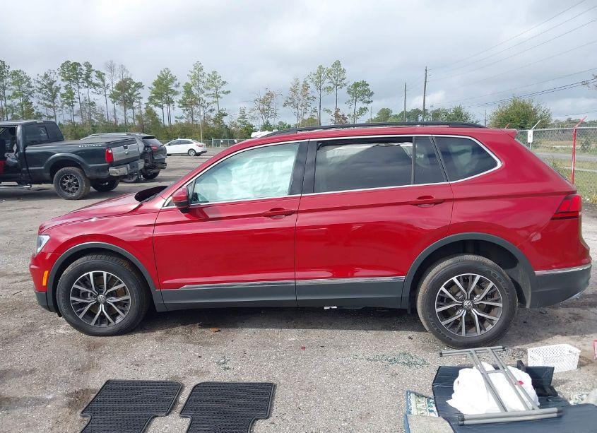 Photo 14 of 2020 Volkswagen Tiguan 2.0T SE/2.0T SE R-LINE BLACK/2.0T SEL (VIN 3VV3B7AX5LM046261)