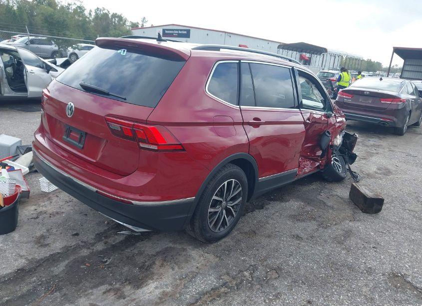 Photo 4 of 2020 Volkswagen Tiguan 2.0T SE/2.0T SE R-LINE BLACK/2.0T SEL (VIN 3VV3B7AX5LM046261)