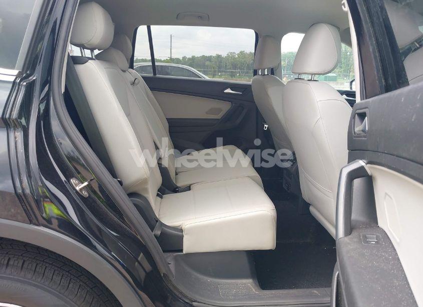 Photo 8 of 2021 Volkswagen Tiguan 2.0T SE/2.0T SE R-LINE BLACK/2.0T SEL (VIN 3VV3B7AX5MM022012)