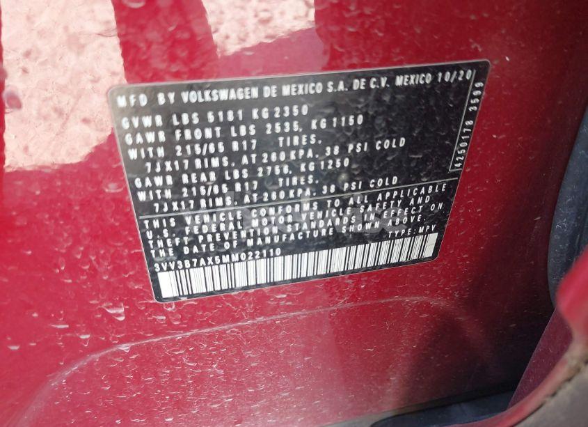 Photo 9 of 2021 Volkswagen Tiguan (VIN 3VV3B7AX5MM022110)