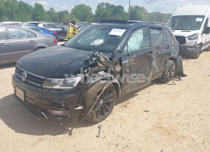 Photo 4 of 2021 Volkswagen Tiguan 2.0T SE/2.0T SE R-LINE BLACK/2.0T SEL (VIN 3VV3B7AX5MM027369)