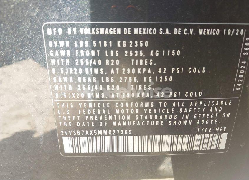 Photo 9 of 2021 Volkswagen Tiguan 2.0T SE/2.0T SE R-LINE BLACK/2.0T SEL (VIN 3VV3B7AX5MM027369)