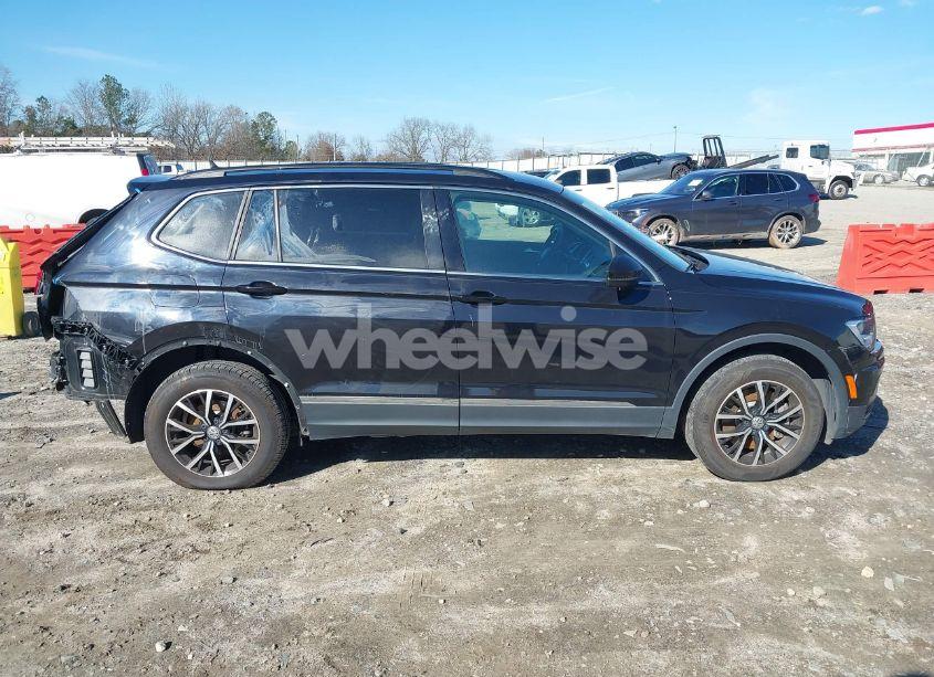 Photo 14 of 2021 Volkswagen Tiguan 2.0T SE/2.0T SE R-LINE BLACK/2.0T SEL (VIN 3VV3B7AX5MM041515)