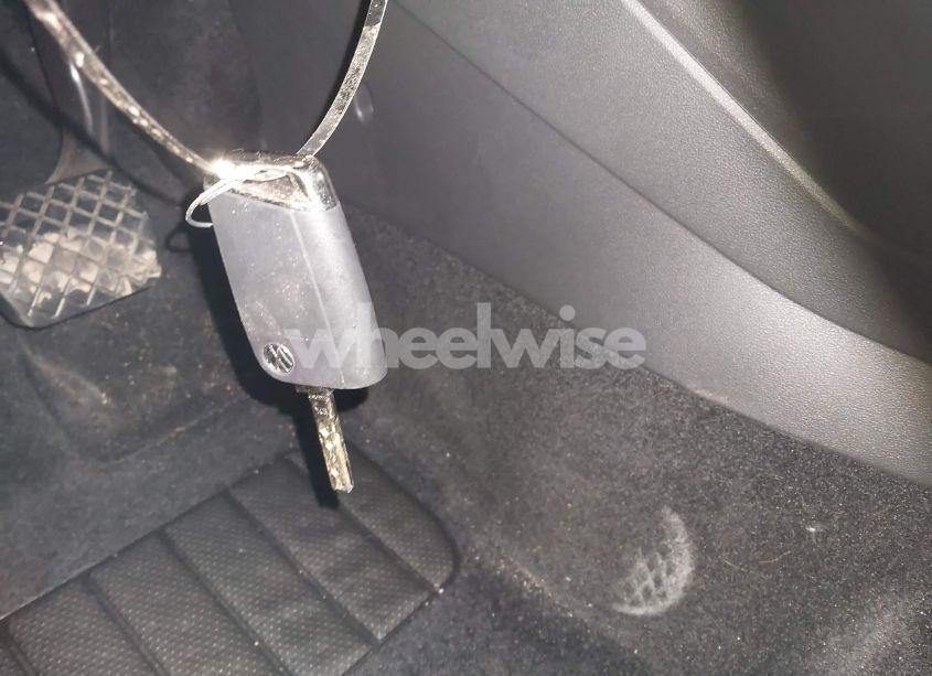 Photo 11 of 2021 Volkswagen Tiguan 2.0T SE/2.0T SE R-LINE BLACK/2.0T SEL (VIN 3VV3B7AX5MM053678)