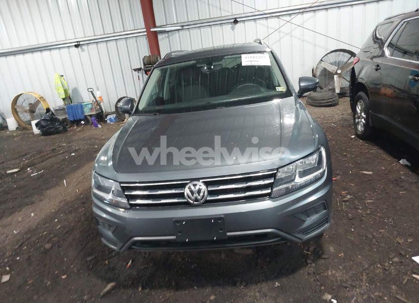 Photo 12 of 2021 Volkswagen Tiguan 2.0T SE/2.0T SE R-LINE BLACK/2.0T SEL (VIN 3VV3B7AX5MM053678)