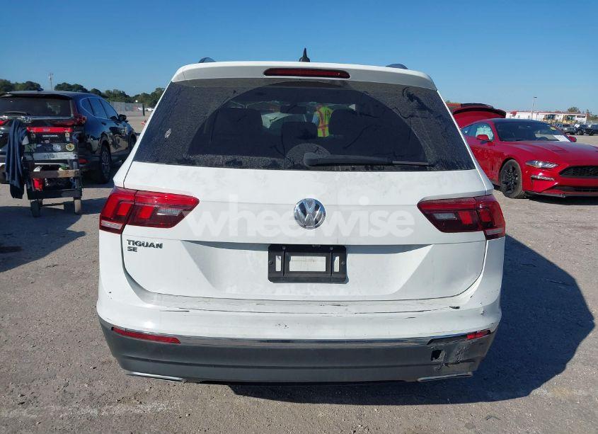 Photo 16 of 2021 Volkswagen Tiguan 2.0T SE/2.0T SE R-LINE BLACK/2.0T SEL (VIN 3VV3B7AX5MM080587)