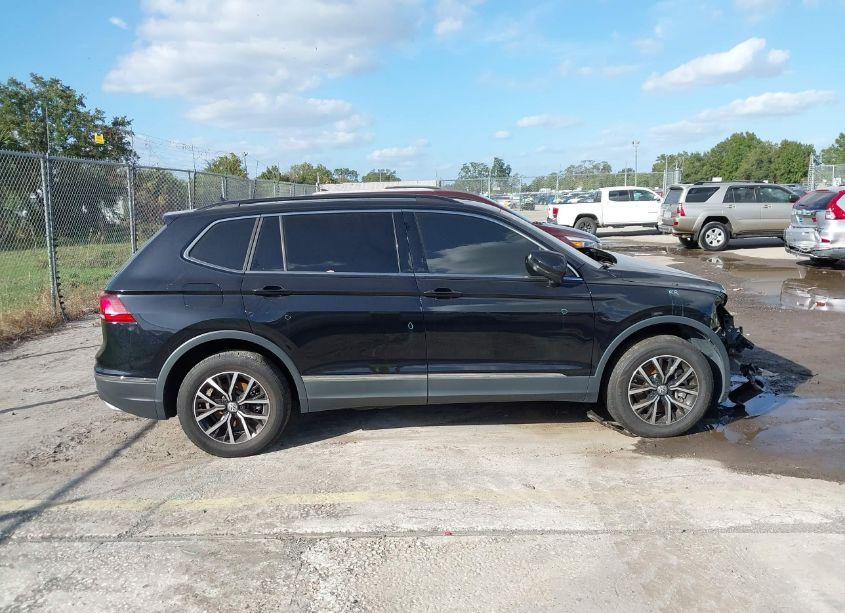 Photo 13 of 2021 Volkswagen Tiguan 2.0T SE/2.0T SE R-LINE BLACK/2.0T SEL (VIN 3VV3B7AX5MM104046)
