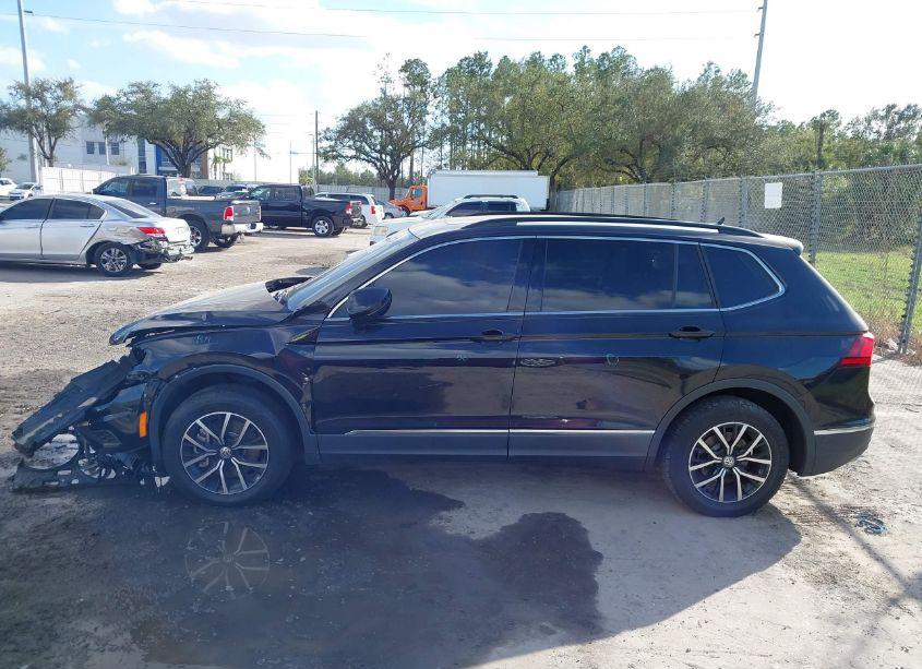 Photo 14 of 2021 Volkswagen Tiguan 2.0T SE/2.0T SE R-LINE BLACK/2.0T SEL (VIN 3VV3B7AX5MM104046)