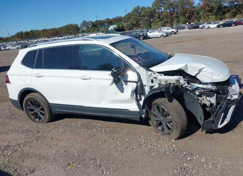 Photo 13 of 2022 Volkswagen Tiguan 2.0T SE (VIN 3VV3B7AX5NM012503)