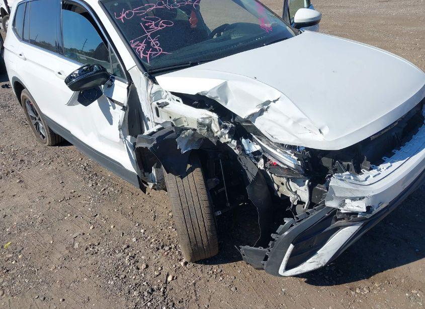 Photo 6 of 2022 Volkswagen Tiguan 2.0T SE (VIN 3VV3B7AX5NM012503)