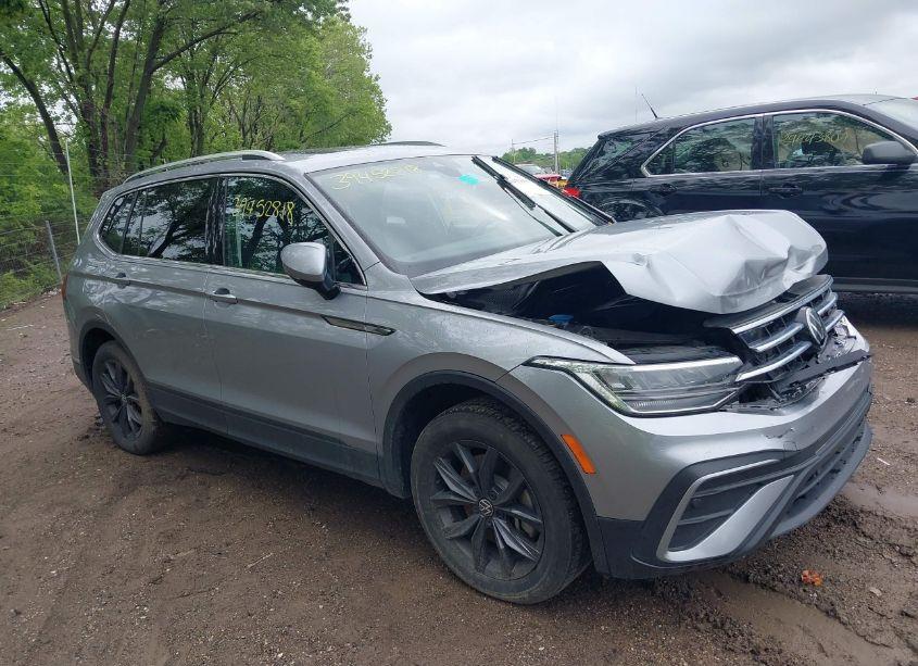 2022 Volkswagen Tiguan 2.0T SE (VIN 3VV3B7AX5NM061894) main photo