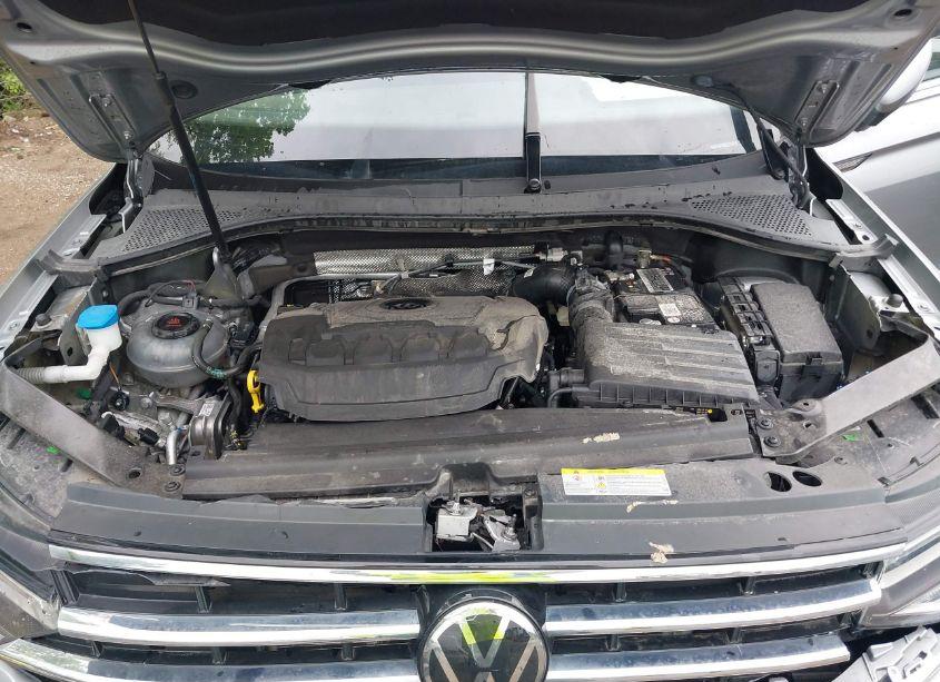 Photo 10 of 2022 Volkswagen Tiguan 2.0T SE (VIN 3VV3B7AX5NM061894)