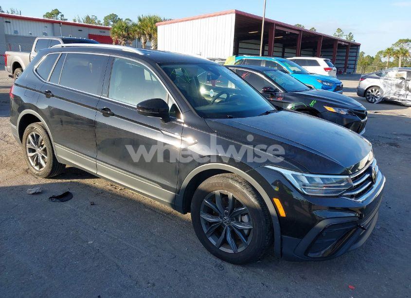 2022 Volkswagen Tiguan 2.0T SE (VIN 3VV3B7AX5NM107207) main photo