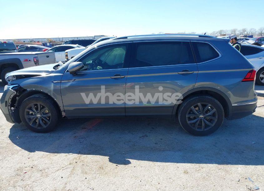 Photo 14 of 2023 Volkswagen Tiguan 2.0T SE (VIN 3VV3B7AX5PM142378)