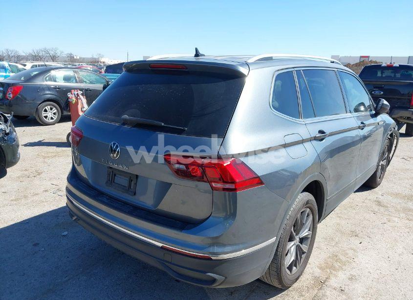 Photo 4 of 2023 Volkswagen Tiguan 2.0T SE (VIN 3VV3B7AX5PM142378)