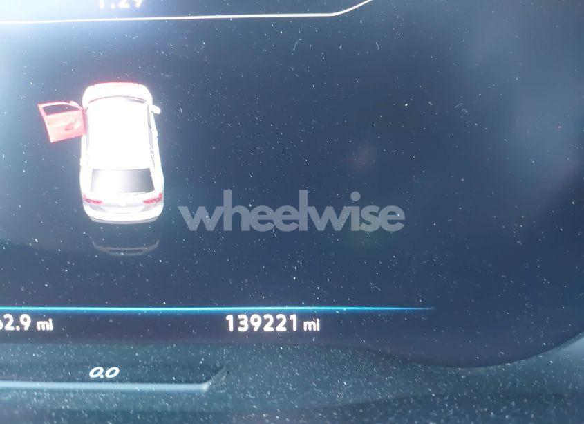 Photo 7 of 2019 Volkswagen Tiguan 2.0T SE/2.0T SEL/2.0T SEL R-LINE/2.0T SEL R-LINE BLACK (VIN 3VV3B7AX6KM006575)