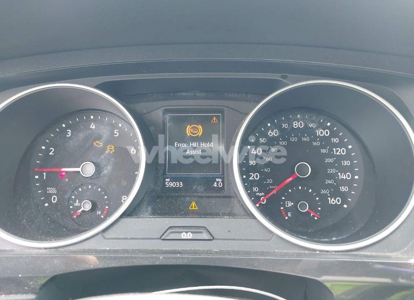 Photo 7 of 2019 Volkswagen Tiguan 2.0T SE/2.0T SEL/2.0T SEL R-LINE/2.0T SEL R-LINE BLACK (VIN 3VV3B7AX6KM048924)