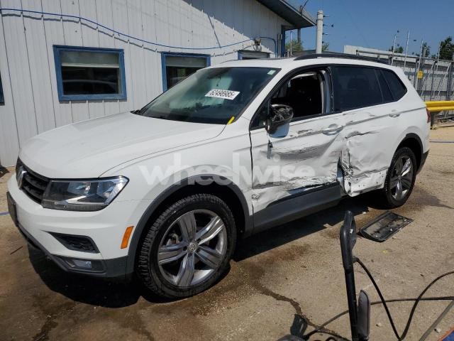 Photo 8 of 2020 VOLKSWAGEN TIGUAN SE (VIN 3VV3B7AX6LM106015)