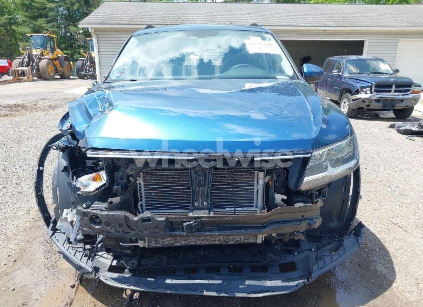 Photo 13 of 2020 Volkswagen Tiguan 2.0T SE/2.0T SE R-LINE BLACK/2.0T SEL (VIN 3VV3B7AX6LM114437)