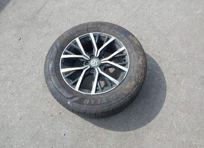 Photo 11 of 2021 Volkswagen Tiguan 2.0T SE/2.0T SE R-LINE BLACK/2.0T SEL (VIN 3VV3B7AX6MM016882)