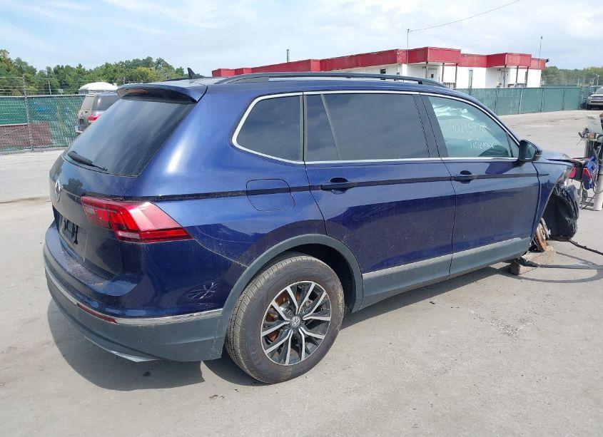 Photo 4 of 2021 Volkswagen Tiguan 2.0T SE/2.0T SE R-LINE BLACK/2.0T SEL (VIN 3VV3B7AX6MM016882)