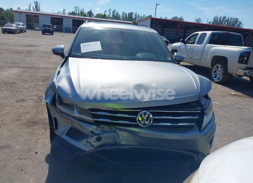 Photo 12 of 2021 Volkswagen Tiguan (VIN 3VV3B7AX6MM062518)