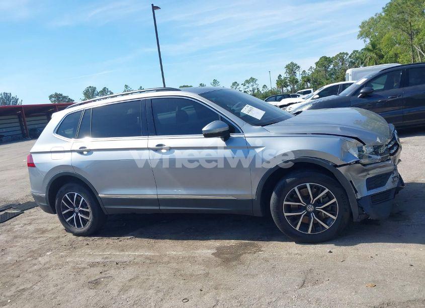 Photo 13 of 2021 Volkswagen Tiguan (VIN 3VV3B7AX6MM062518)