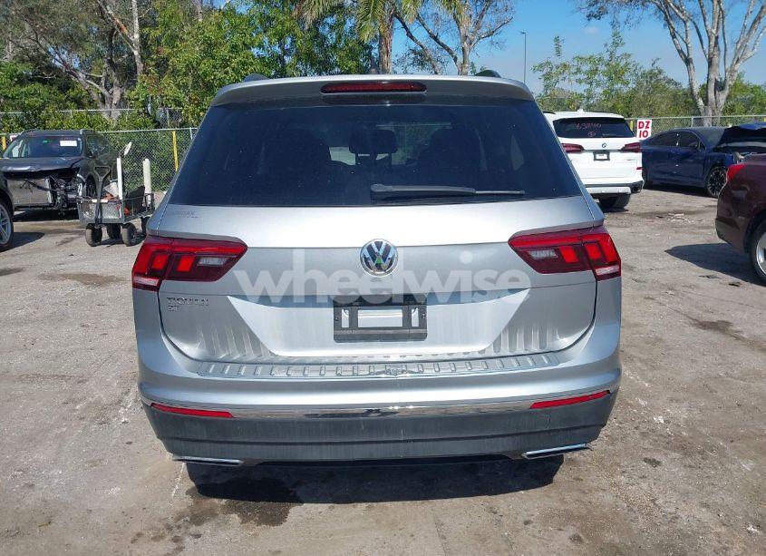 Photo 16 of 2021 Volkswagen Tiguan (VIN 3VV3B7AX6MM062518)