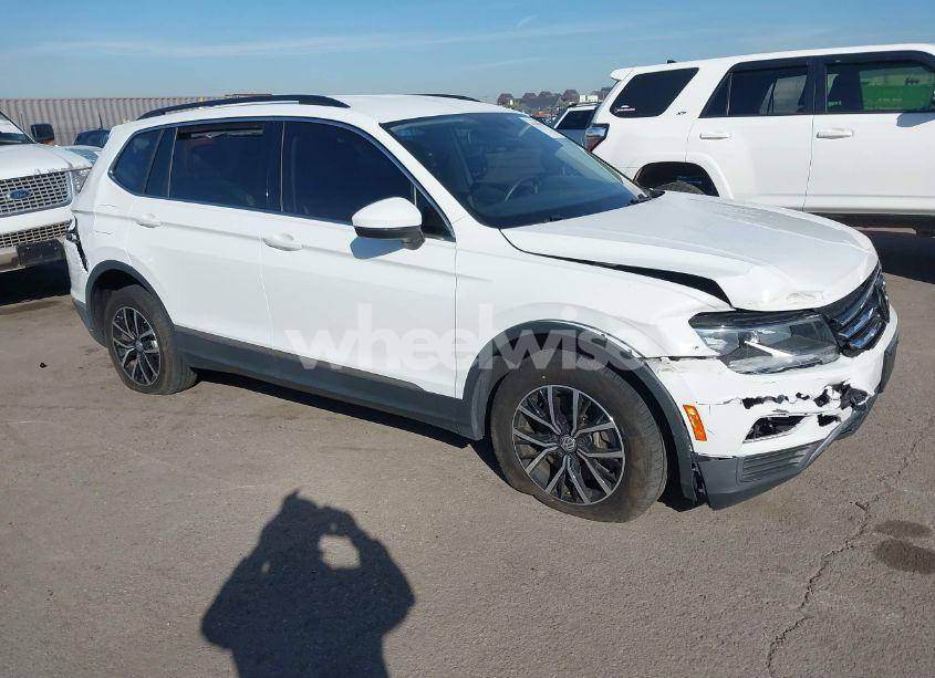 2021 Volkswagen Tiguan 2.0T SE/2.0T SE R-LINE BLACK/2.0T SEL (VIN 3VV3B7AX6MM091355) main photo