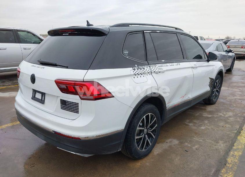 Photo 4 of 2021 Volkswagen Tiguan 2.0T SE/2.0T SE R-LINE BLACK/2.0T SEL (VIN 3VV3B7AX6MM103519)