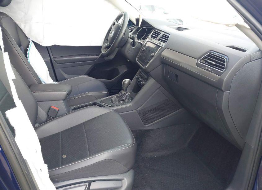 Photo 5 of 2021 Volkswagen Tiguan 2.0T SE/2.0T SE R-LINE BLACK/2.0T SEL (VIN 3VV3B7AX6MM115850)