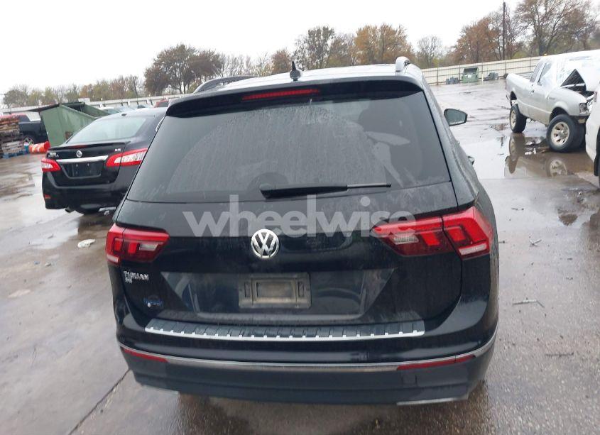 Photo 16 of 2021 Volkswagen Tiguan 2.0T SE/2.0T SE R-LINE BLACK/2.0T SEL (VIN 3VV3B7AX6MM136262)