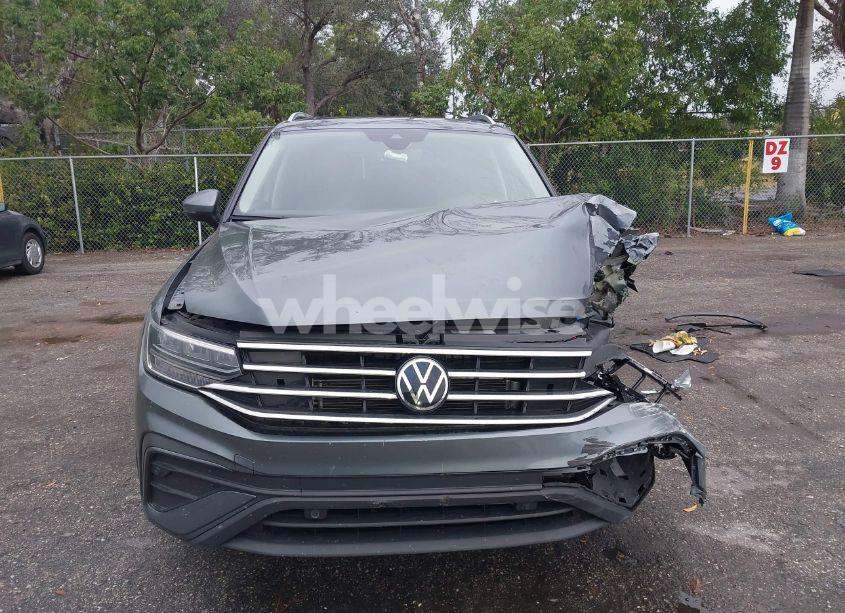 Photo 12 of 2022 Volkswagen Tiguan 2.0T SE (VIN 3VV3B7AX6NM070815)