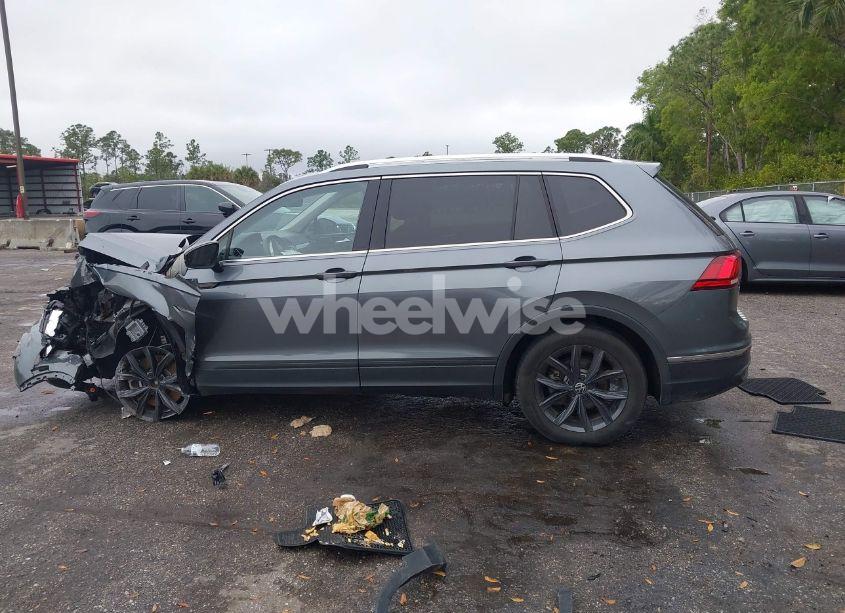 Photo 14 of 2022 Volkswagen Tiguan 2.0T SE (VIN 3VV3B7AX6NM070815)