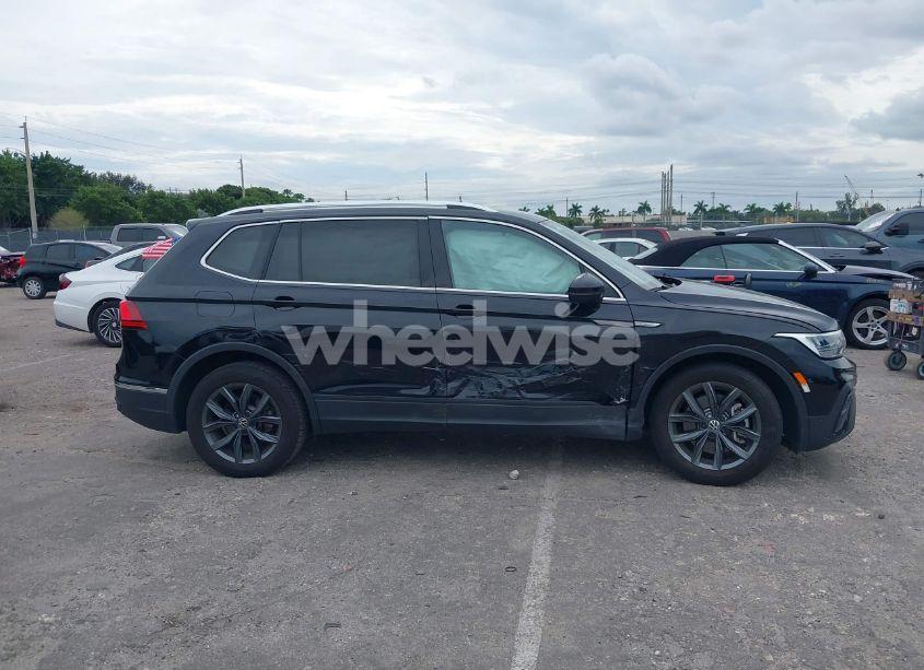 Photo 13 of 2022 Volkswagen Tiguan 2.0T SE (VIN 3VV3B7AX6NM082883)