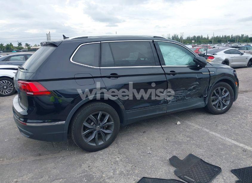 Photo 4 of 2022 Volkswagen Tiguan 2.0T SE (VIN 3VV3B7AX6NM082883)