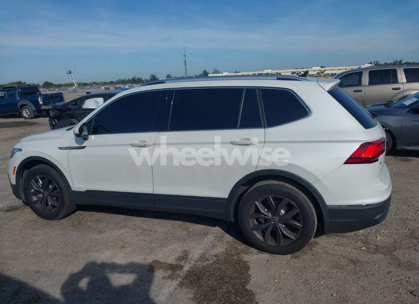 Photo 14 of 2023 Volkswagen Tiguan 2.0T SE (VIN 3VV3B7AX6PM105842)